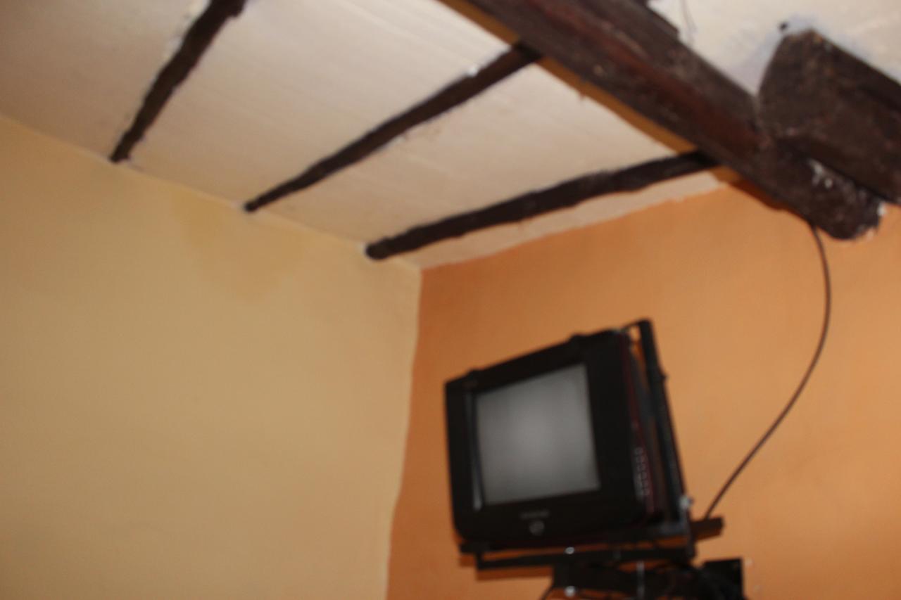 Robertos Hostal *