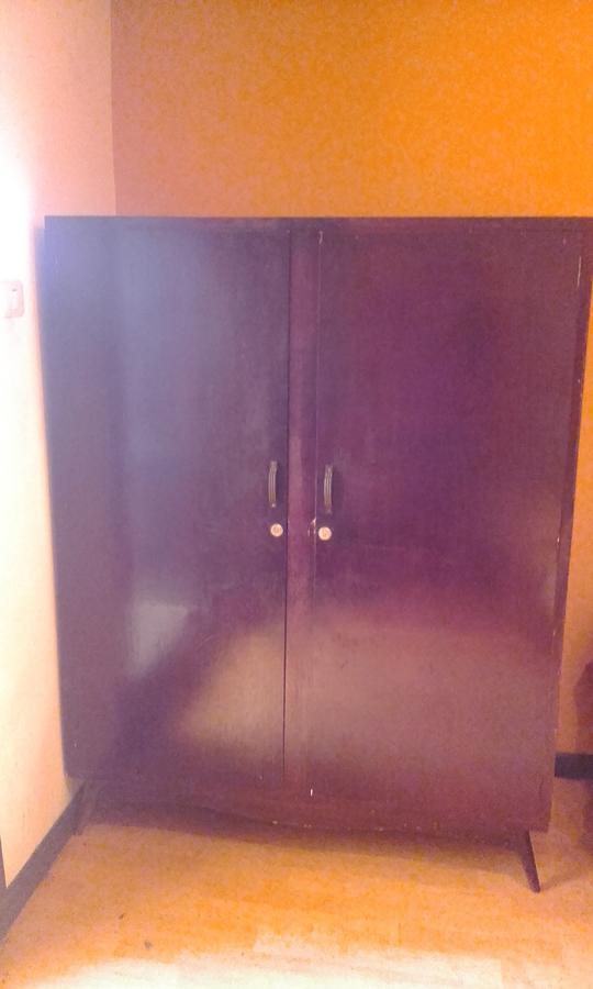 Robertos Hostal *